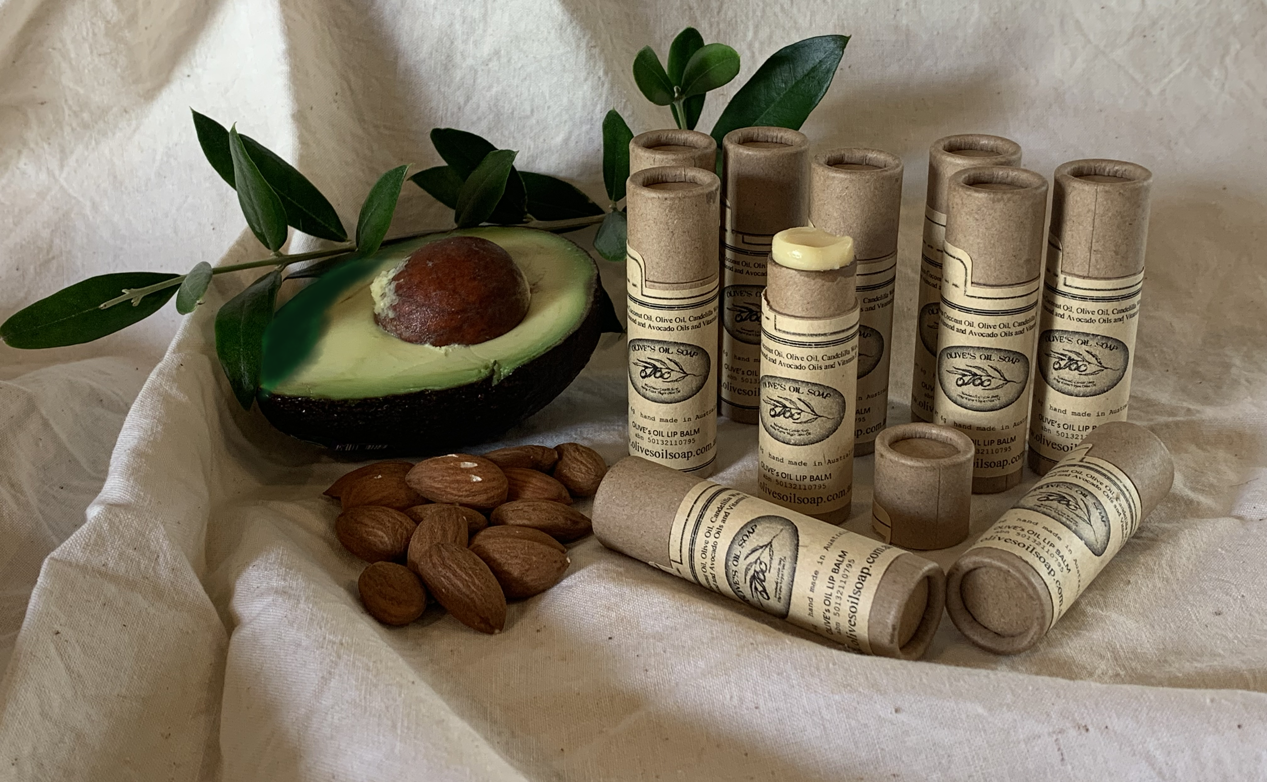 Olive's Oil Lip Balm 10g Natural Packaging